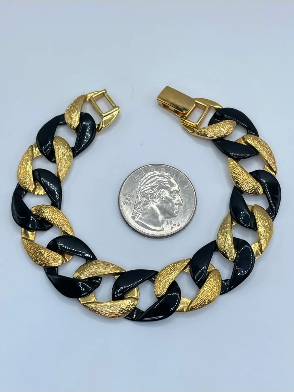 Vintage Napier Black Acrylic Gold Tone Chunky Link Bracelet Statement